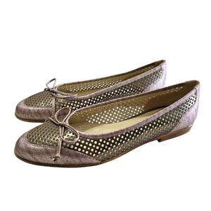 Amalfi By Rangoni Oslo Perforated Almond Toe Flats Sz 7.5